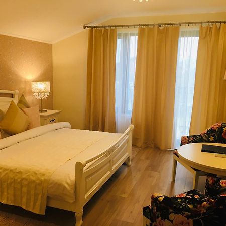 Villa Boutique Alina Deva Ngoại thất bức ảnh